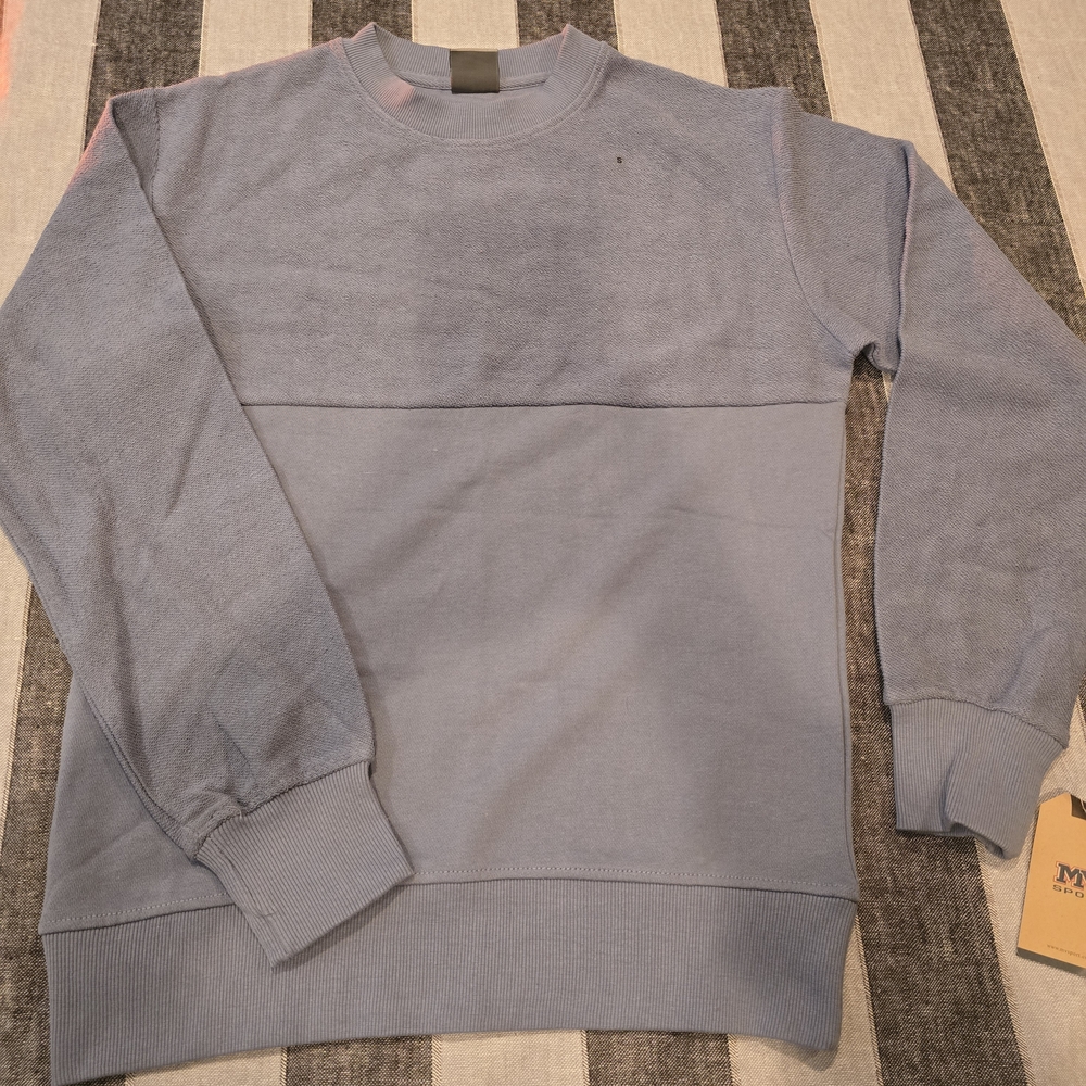 Mens Blue Sweater by MV Sport Size Small NWT
